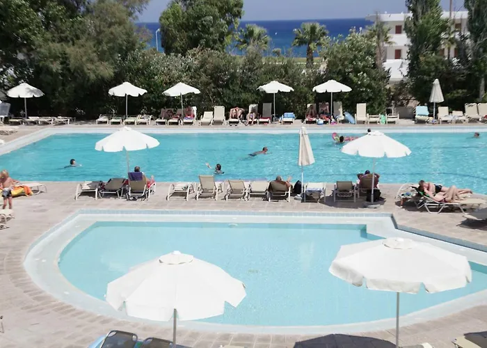 Sky Κολύμπια