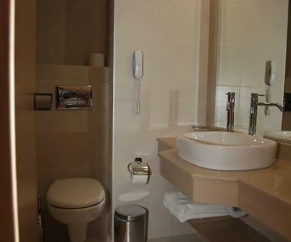 Sky 4* Κολύμπια